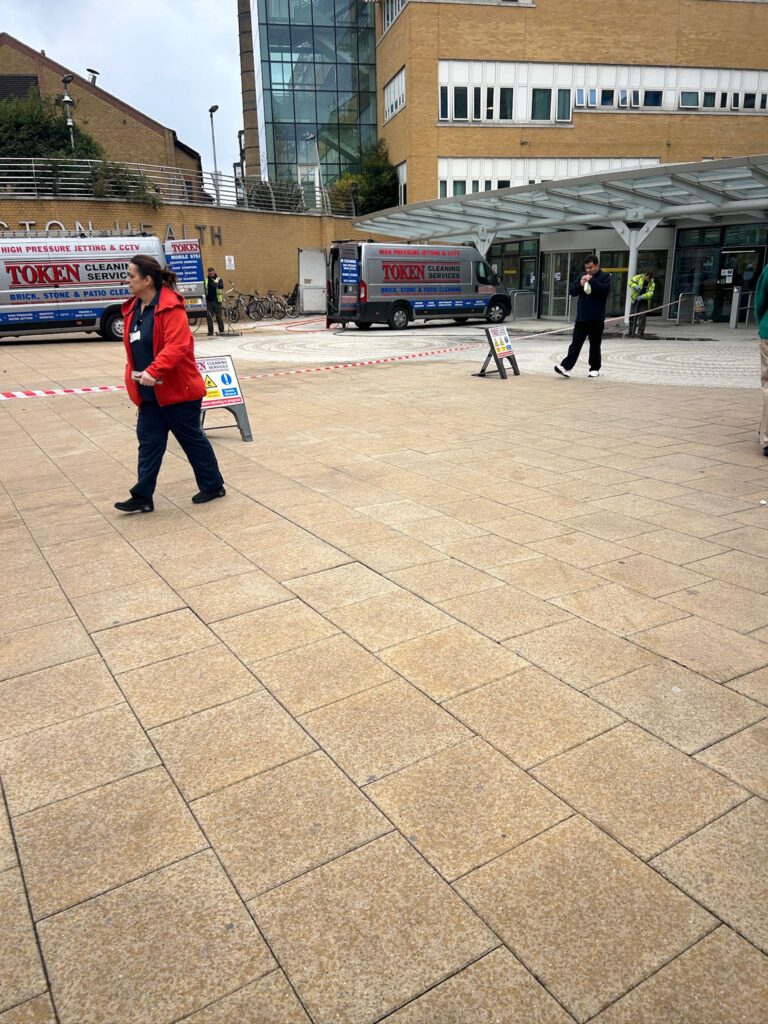 driveway and patio cleaning